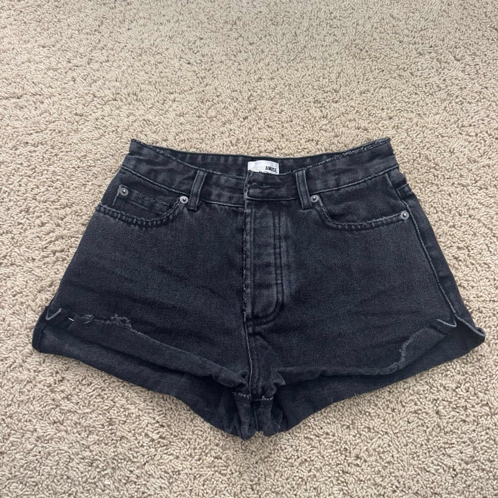 Amuse society black denim shorts size 25